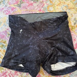Specialized Women's Black Camouflage-Pattern Bike Shorts